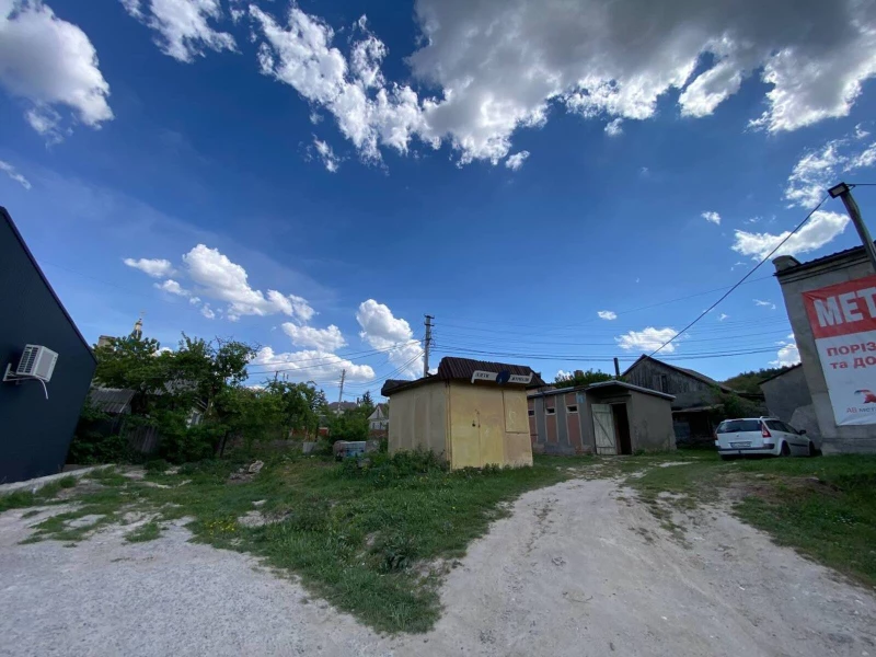 Комерційна нерухомість – 821.8 м², Кременец — 7/15