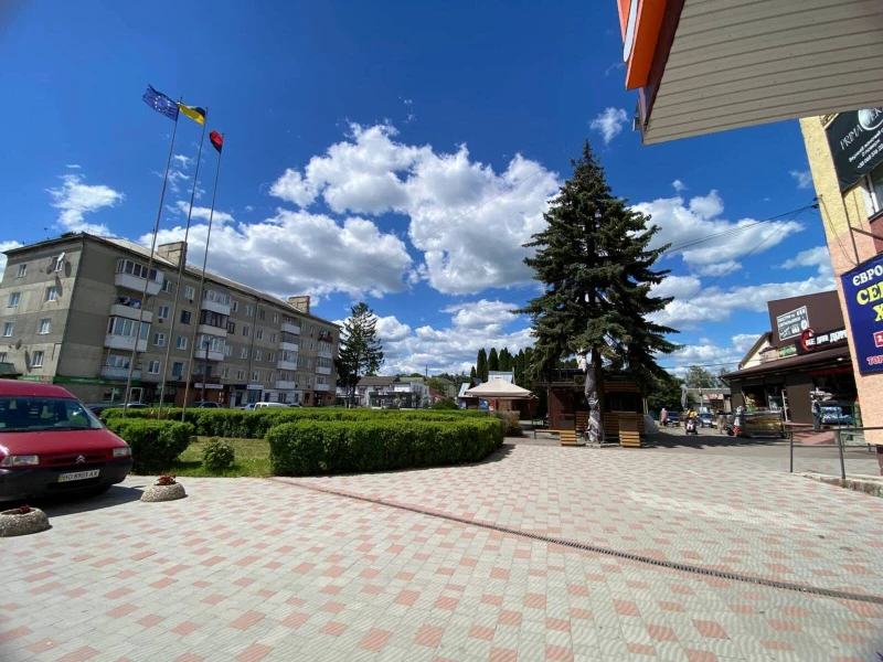 Комерційна нерухомість – 31 м², Шумск — 9/11