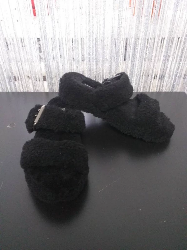 Шльопанці ugg..., Кременчуг — 1/4