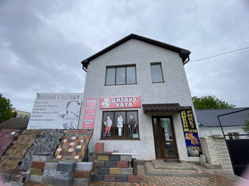 Комерційна нерухомість – 104.2 м², Шумск — 3/15