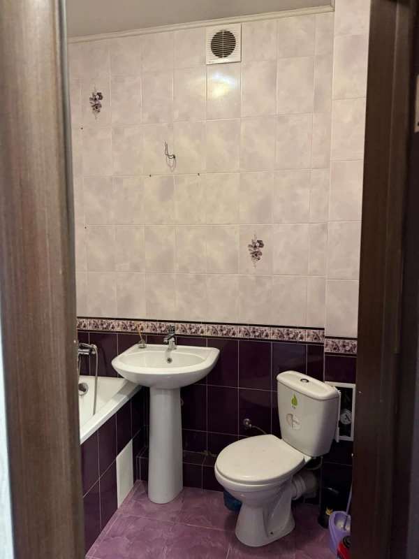 Квартира 1-кімн. продаж Вишневе – 15.8 м², Вишневе — 8/10