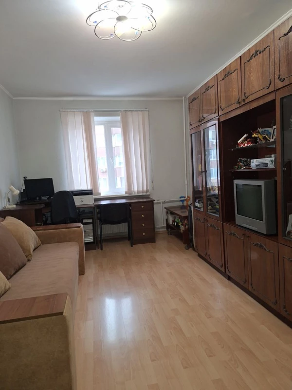Квартира 3-кімн. продаж Вишневе – 45 м², Вишневе — 4/15