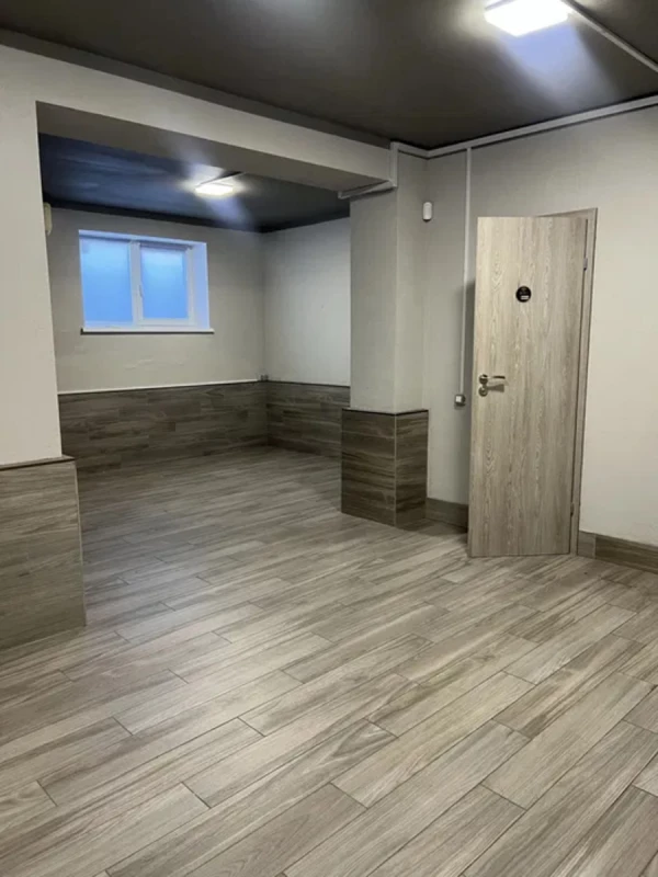 Комерційна нерухомість – 38 м², Софіївська Борщагівка — 14/15