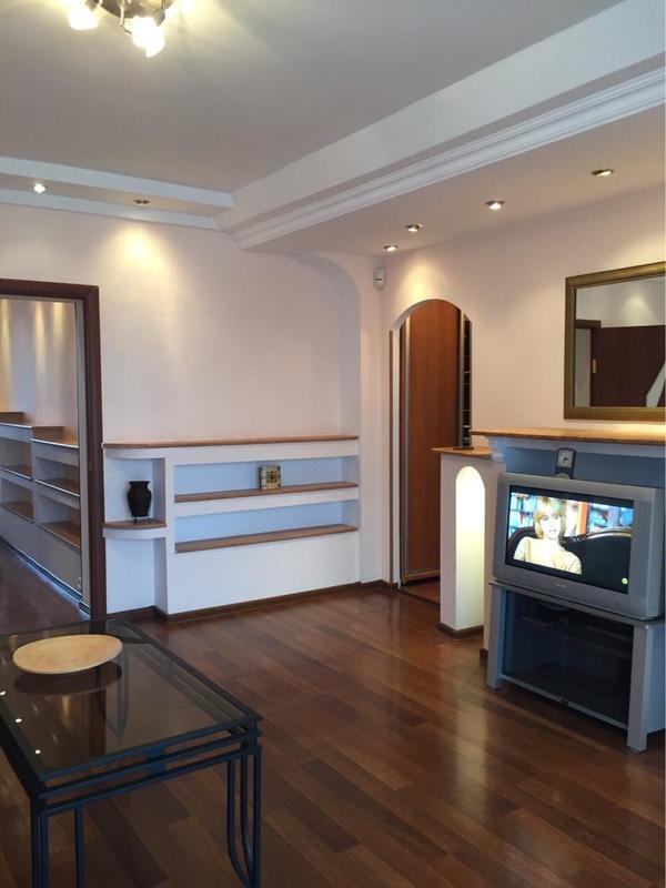 Квартира 2-кімн. оренда Київ, Печерский – 45 м², Київ — 1/10