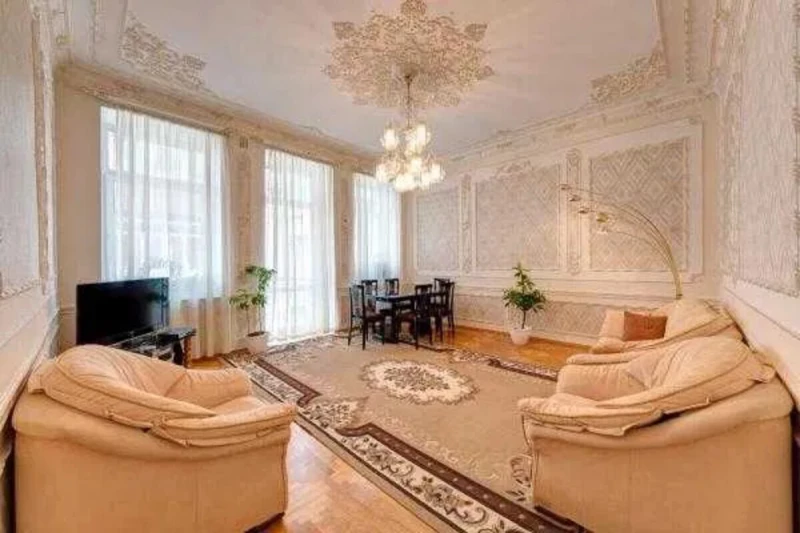 Квартира 4-кімн. оренда Київ, Печерский – 98 м², Київ — 2/10