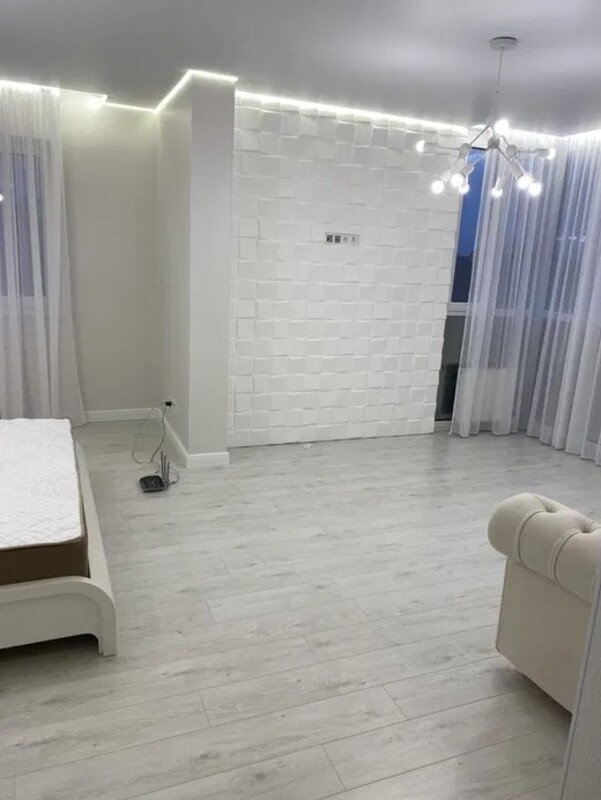 Квартира 3-кімн. оренда Київ, Голосеевский – 100 м², Київ — 6/9