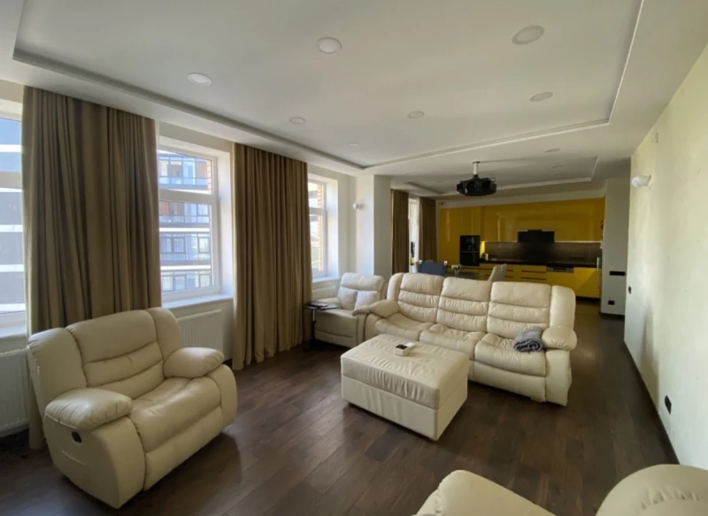 Квартира 3-кімн. оренда Київ, Печерский – 142 м², Київ — 3/12