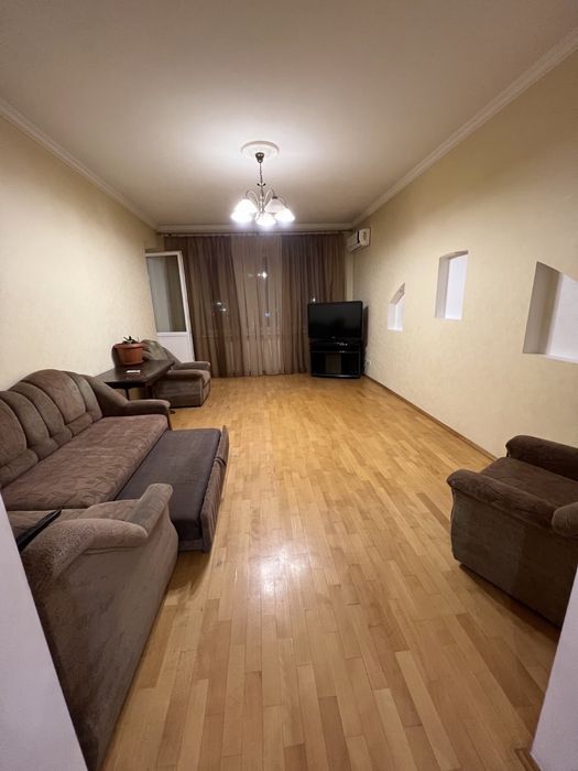 Квартира 2-кімн. оренда Київ, Оболонский – 90 м²