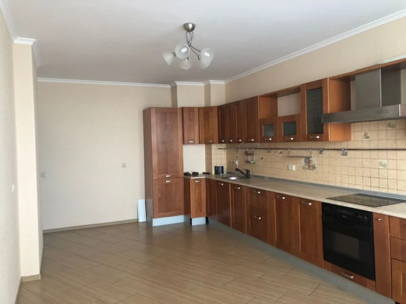 Квартира 3-кімн. оренда Київ, Голосеевский – 105 м²