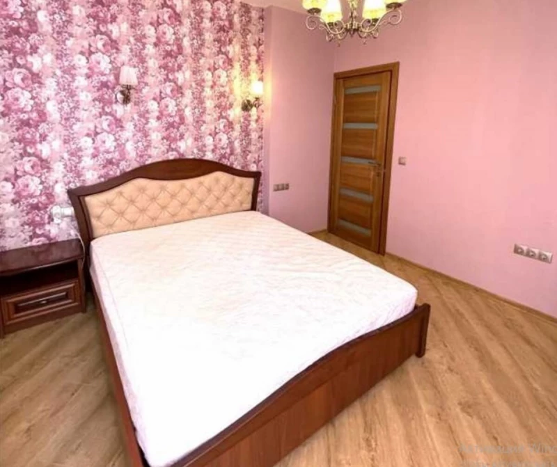 Квартира 3-кімн. оренда Київ, Голосеевский – 50 м², Киев — 7/8