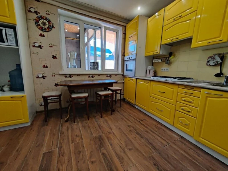 Квартира 3-кімн. оренда Київ, Соломенский – 36 м², Київ — 2/7