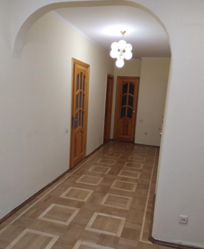 Квартира 4-кімн. продаж Київ, Оболонский – 54.5 м², Київ — 10/10