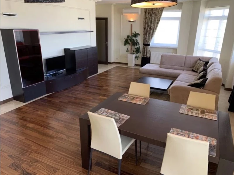 Квартира 2-кімн. продаж Київ, Оболонский – 55 м², Київ — 3/10