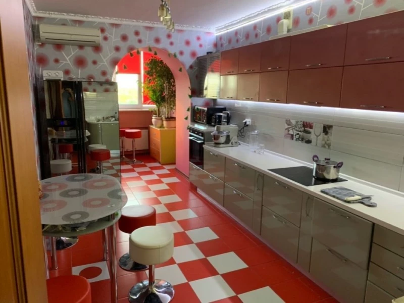 Квартира 3-кімн. продаж Київ, Дарницкий – 66 м²