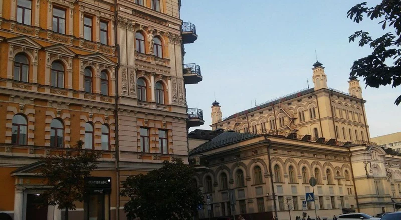 Квартира 2-кімн. продаж Київ, Шевченковский – 12 м², Київ — 2/7