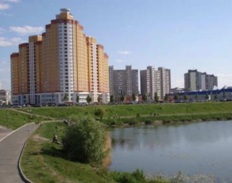 Квартира 3-кімн. продаж Київ, Дарницкий – 105 м²
