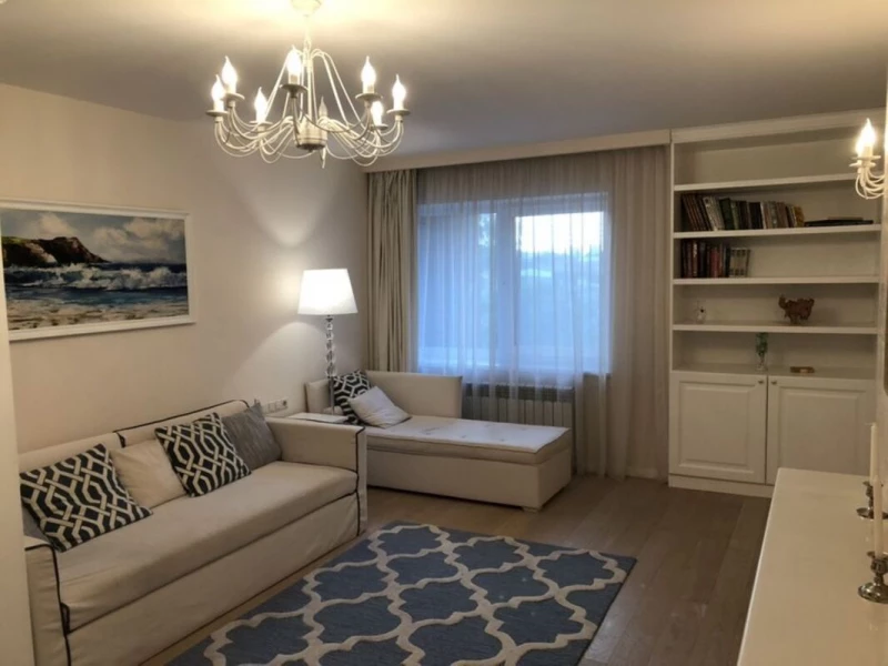 Квартира 3-кімн. продаж Київ, Голосеевский – 56 м²