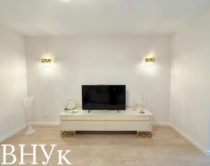 Квартира 2-кімн. продаж Луцьк, Центр – 35 м², Луцк — 3/15