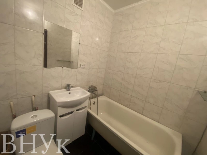 Квартира 1-кімн. продаж Луцьк, 33-й квартал – 38 м², Луцьк — 4/7