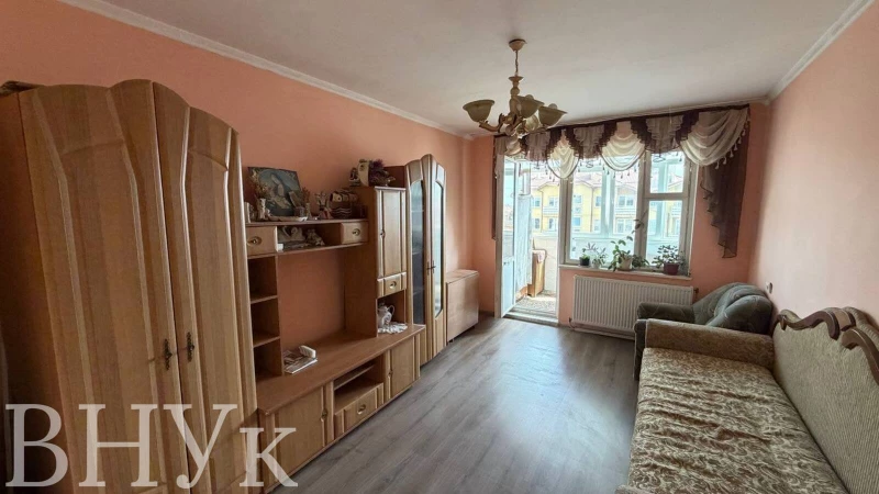 Квартира 3-кімн. продаж Ужгород – 65.8 м²
