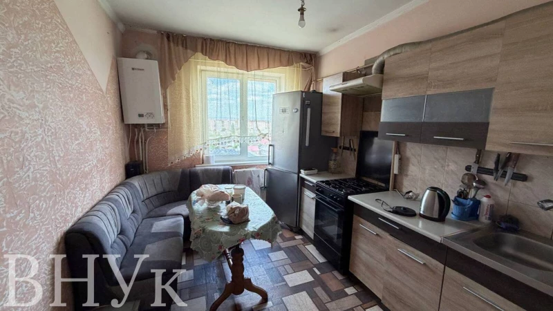 Квартира 3-кімн. продаж Ужгород – 65.8 м², Ужгород — 8/13