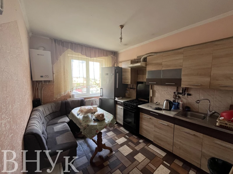 Квартира 3-кімн. продаж Ужгород – 65.8 м², Ужгород — 9/13