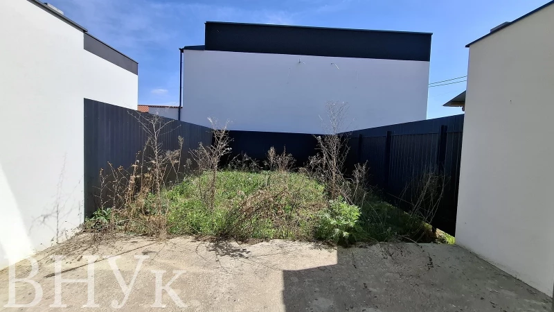 Квартира 4-кімн. продаж Ужгород – 55 м², Ужгород — 9/11