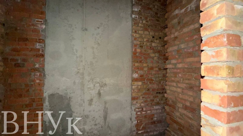Квартира 2-кімн. продаж Ужгород – 32.84 м², Ужгород — 7/7