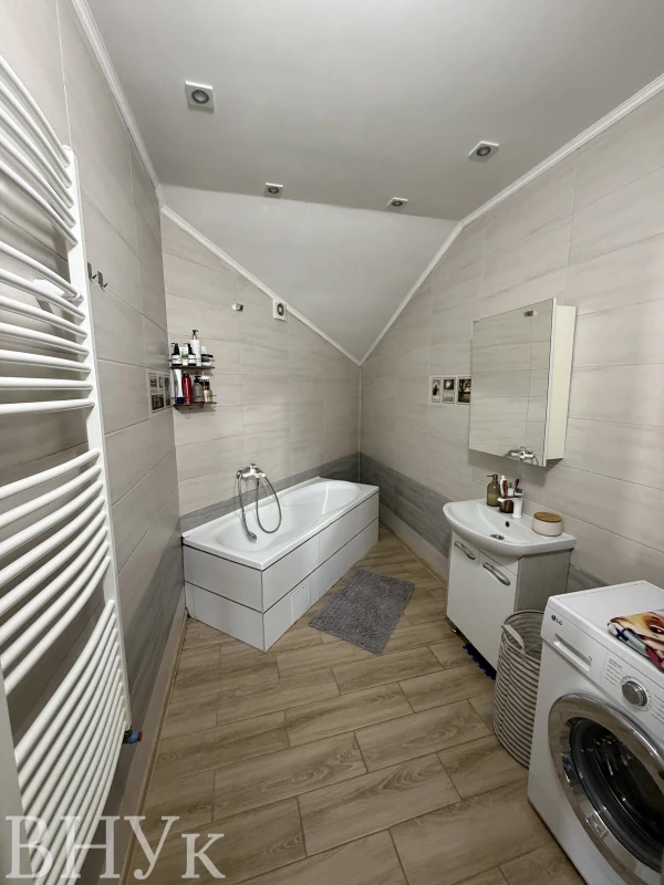 Квартира 3-кімн. продаж Ужгород – 49.5 м², Ужгород — 8/12