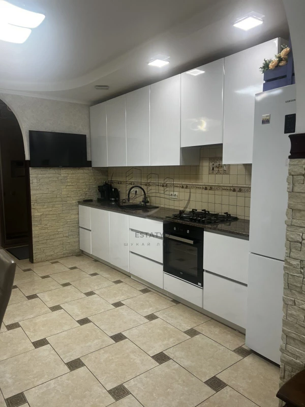 Квартира 3-кімн. оренда Харків, Північна Салтівка – 100 м², Харків — 2/15