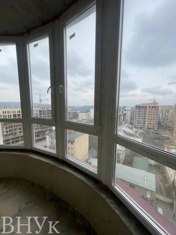 Квартира 3-кімн. продаж Чернівці – 101 м², Черновцы — 13/15