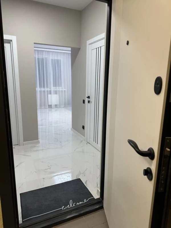 Квартира 1-кімн. продаж Авангард – 41 м², Авангард — 4/5