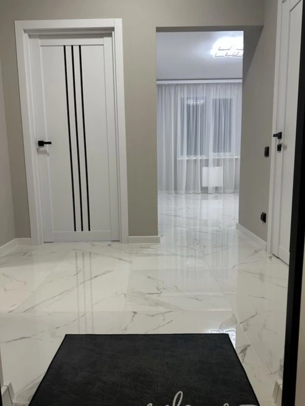 Квартира 1-кімн. продаж Авангард – 41 м², Авангард — 5/5