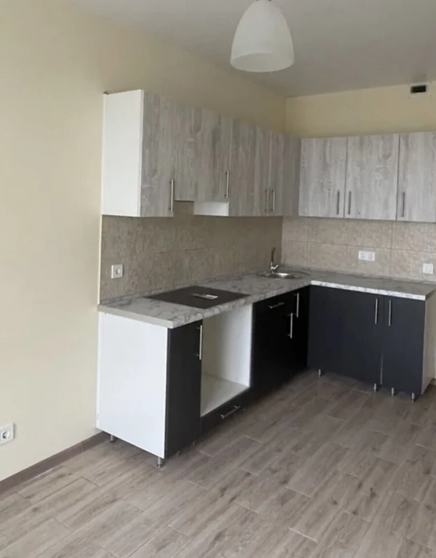 Квартира 2-кімн. продаж Авангард – 47 м², Авангард — 3/7