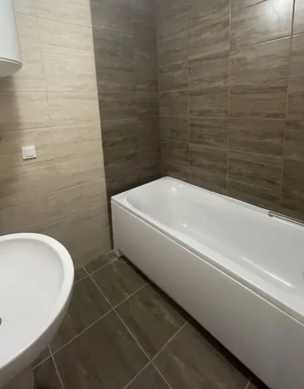 Квартира 2-кімн. продаж Авангард – 47 м², Авангард — 4/7