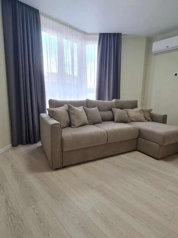 Квартира 3-кімн. оренда Софіївська Борщагівка – 100 м²