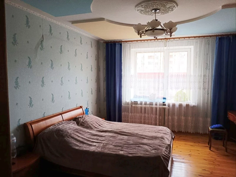 Квартира 2-кімн. продаж Київ, Соломенский – 45 м², Київ — 3/13