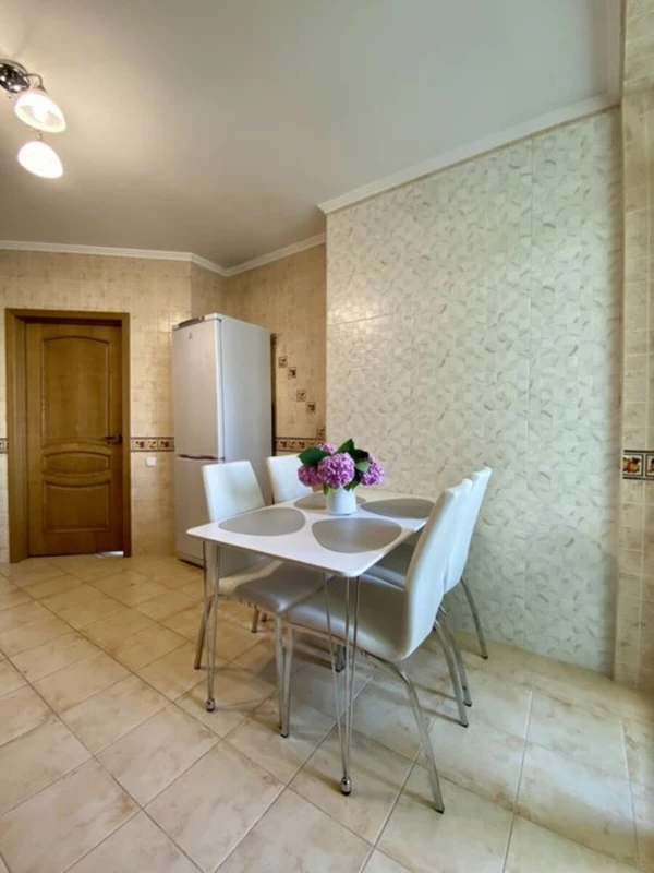 Квартира 3-кімн. продаж Київ, Голосеевский – 45 м², Київ — 14/15