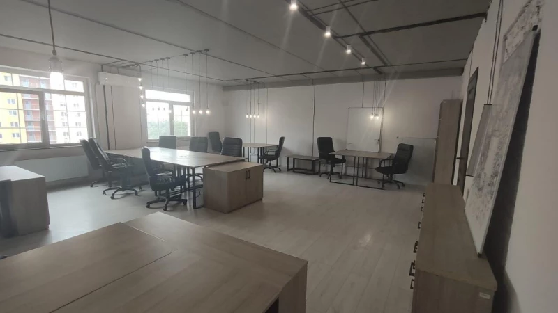 Комерційна нерухомість – 160 м², Київ — 6/7