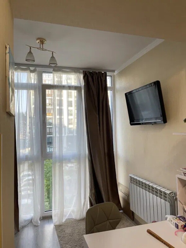 Квартира 1-кімн. продаж Київ, Деснянський – 42 м², Київ — 3/10