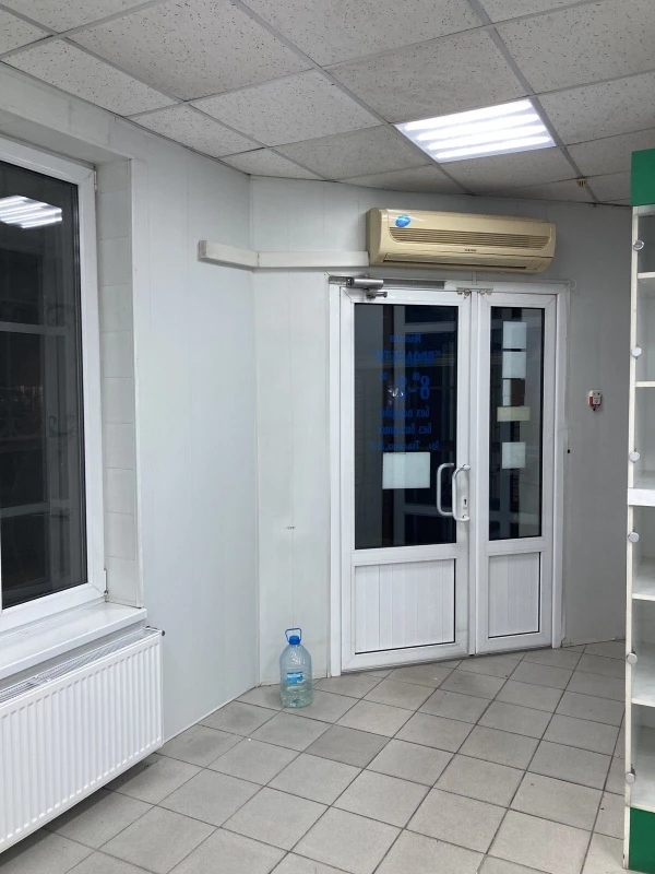Комерційна нерухомість – 25 м²