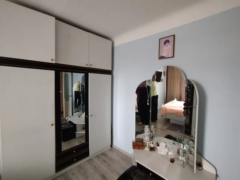 Квартира 3-кімн. оренда Київ, Днепровский – 50 м², Киев — 10/15