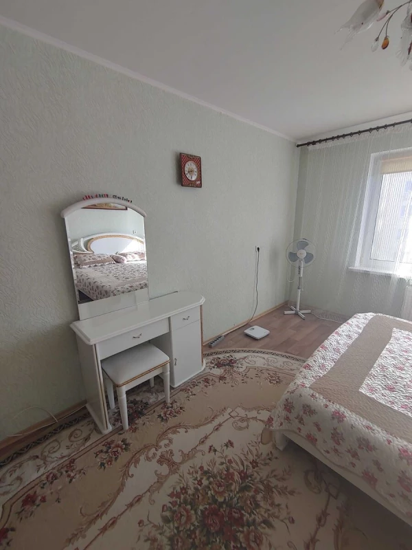 Квартира 2-кімн. продаж Київ, Деснянский – 30 м², Киев — 4/10