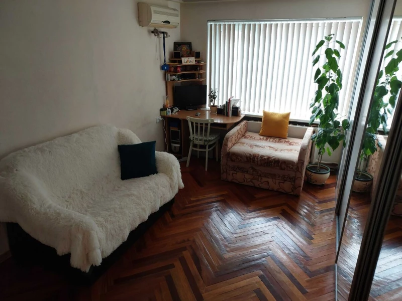 Квартира 2-кімн. продаж Київ – 30 м², Киев — 2/15