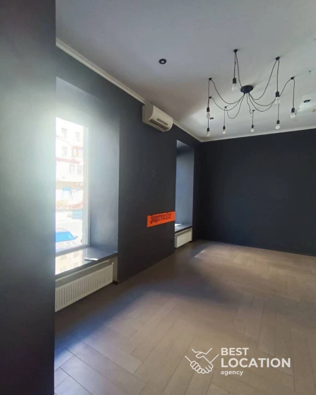 Комерційна нерухомість – 94.2 м², Одеса — 3/8
