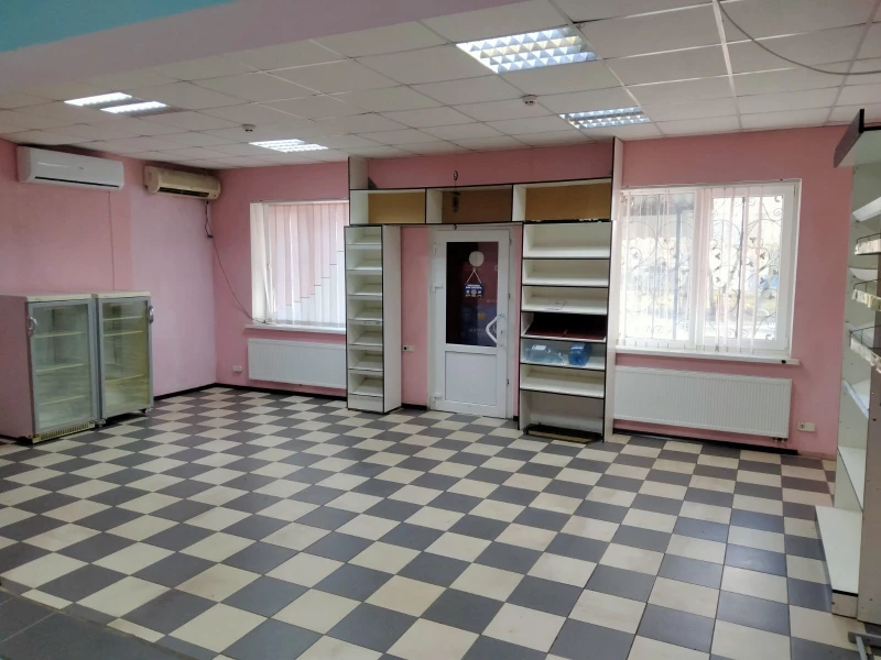 Комерційна нерухомість – 64 м², Лазірки — 6/7