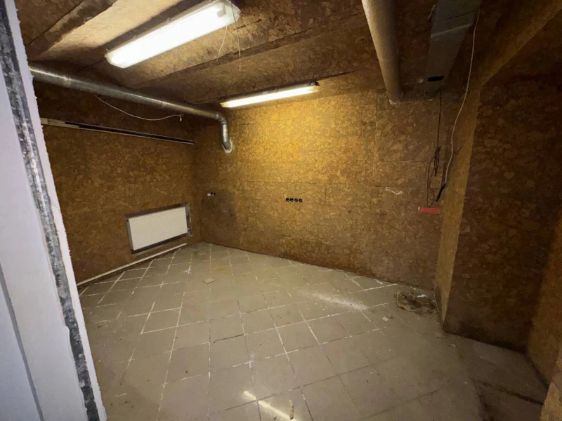 Комерційна нерухомість – 220 м², Одеса — 6/10