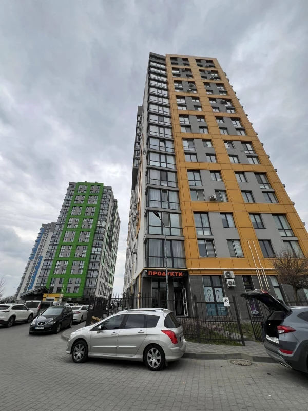 Комерційна нерухомість – 80 м², Львів — 2/15