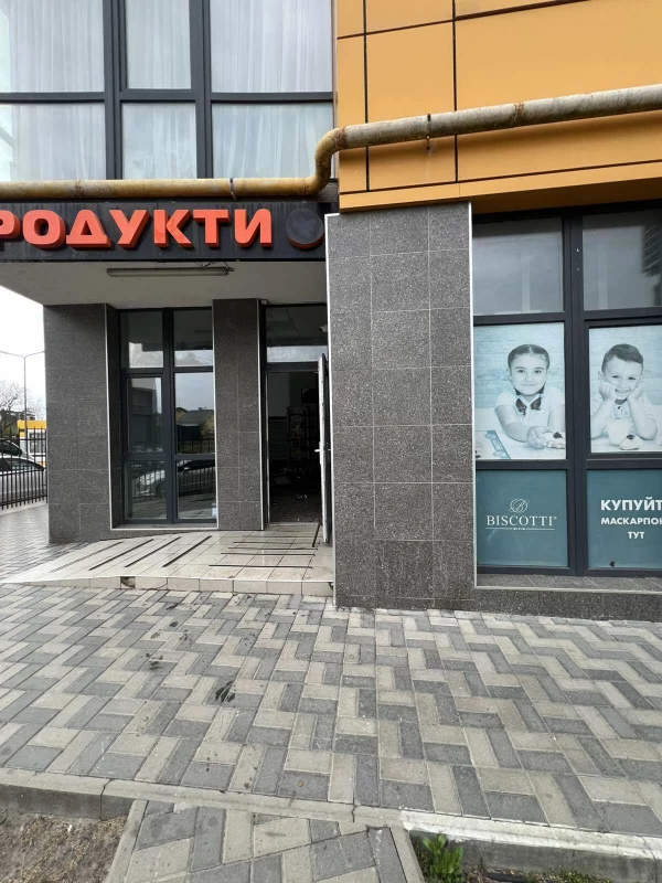 Комерційна нерухомість – 80 м², Львів — 7/15