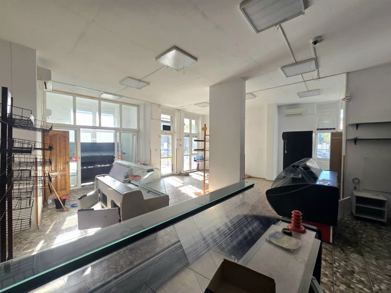 Комерційна нерухомість – 80 м², Львів — 12/15